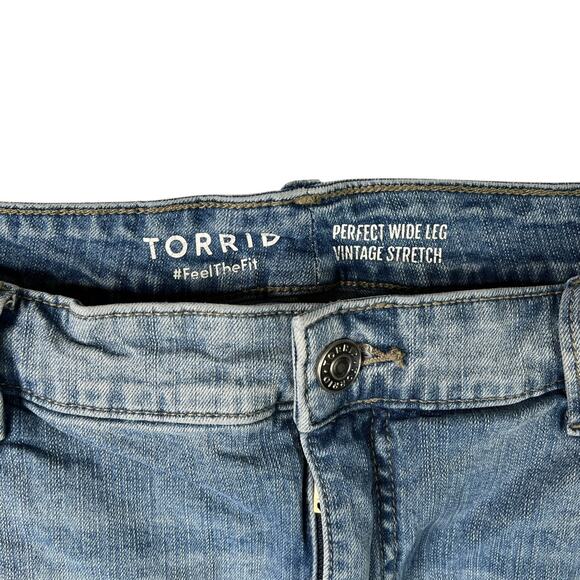 Torrid Perfect Wide Leg Jeans Vintage Stretch Denim Mid Rise 18R Plus - Picture 4 of 6